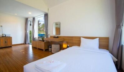 Top 15 Nhà nghỉ khách sạn gần biển Dinh Cô Long Hải